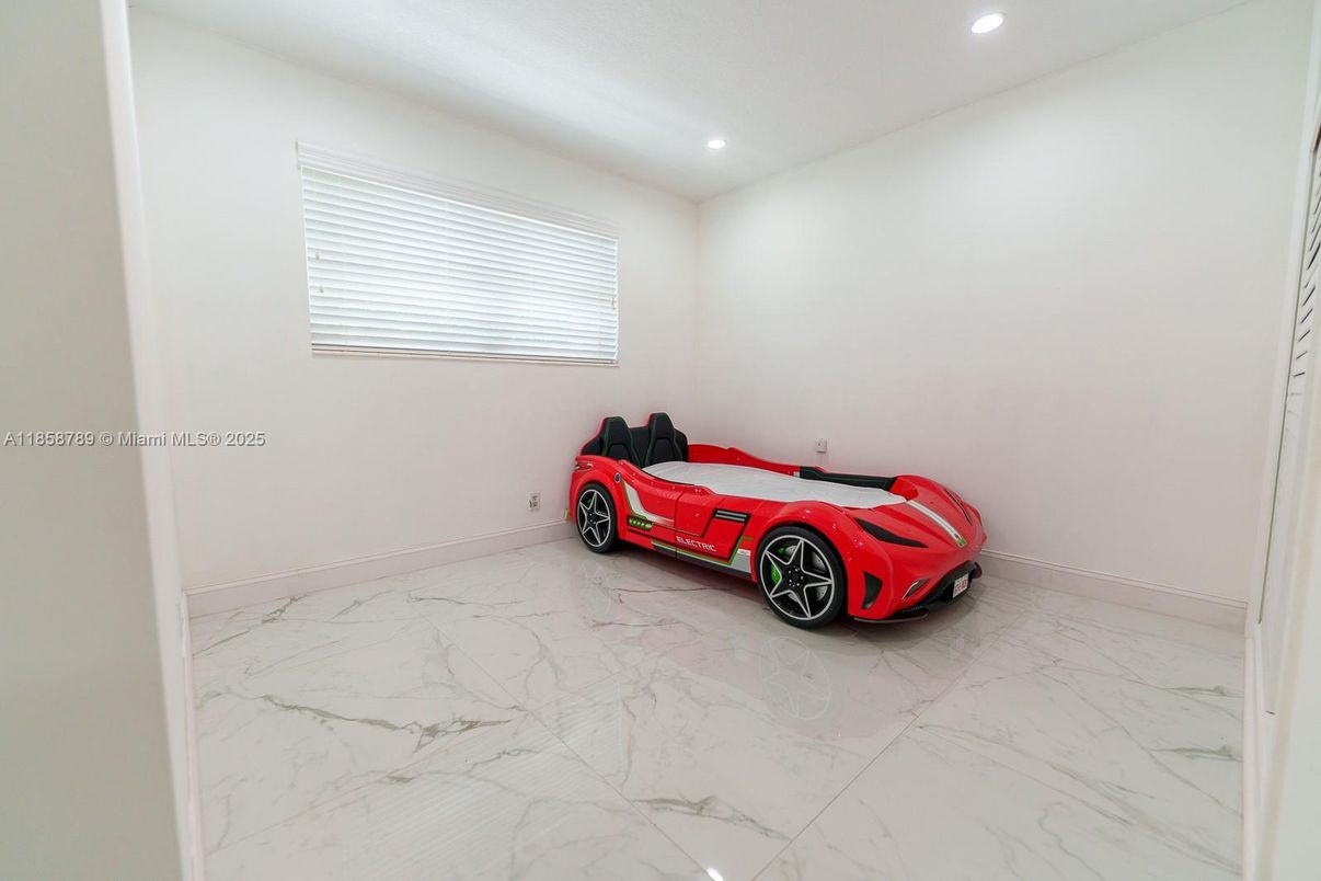 Interior, Marble, Recessed Lighting