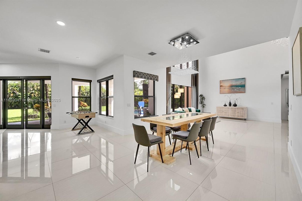Chandelier, Dining room, Interior, Recessed Lighting