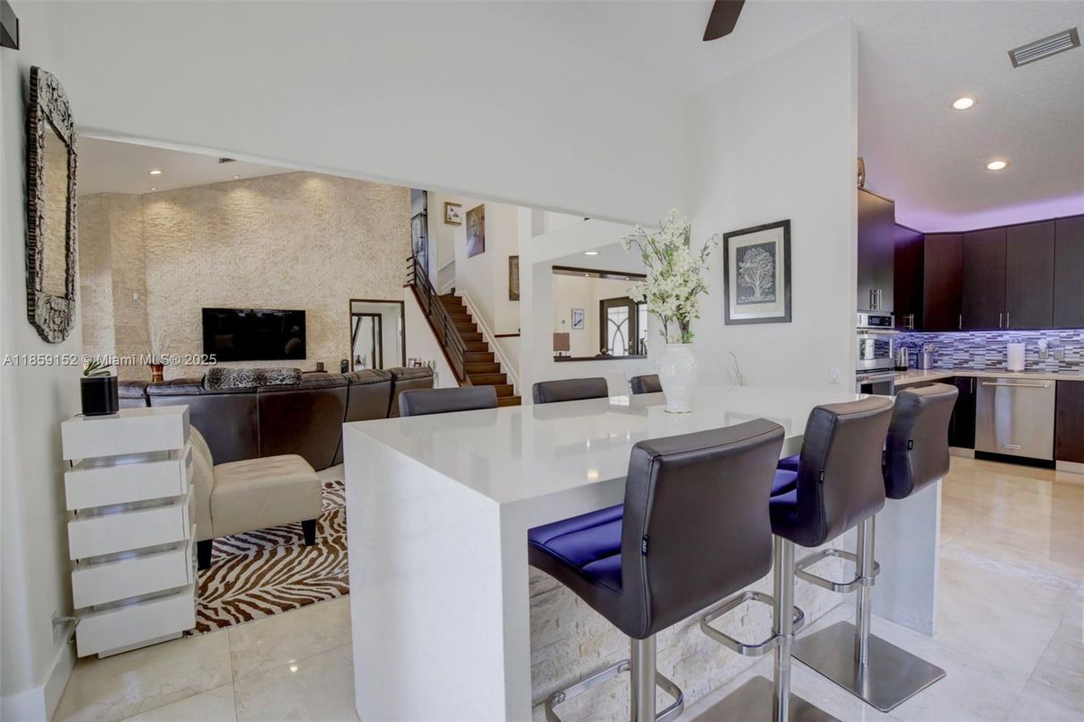 Interior, Kitchen, Recessed Lighting