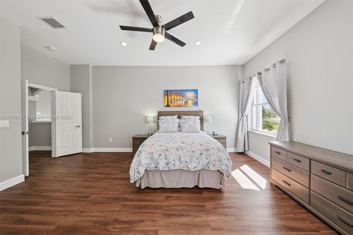 Bedroom, Interior, Recessed Lighting, Wood Texture Flooring