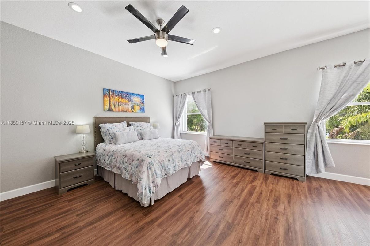 Bedroom, Interior, Recessed Lighting, Wood Texture Flooring