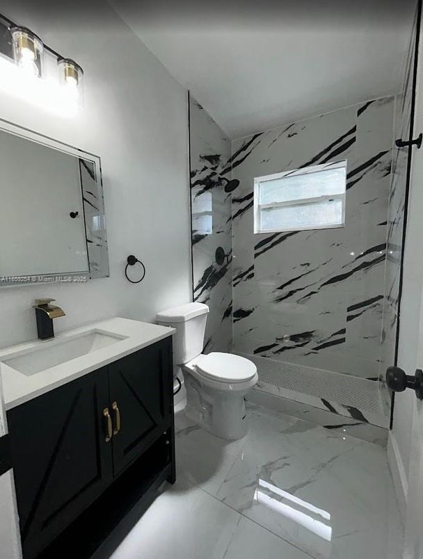 Bathroom, Interior, Marble, Marble Walls