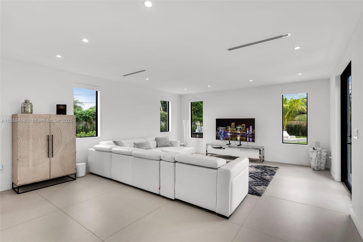 Interior, Living room, Recessed Lighting