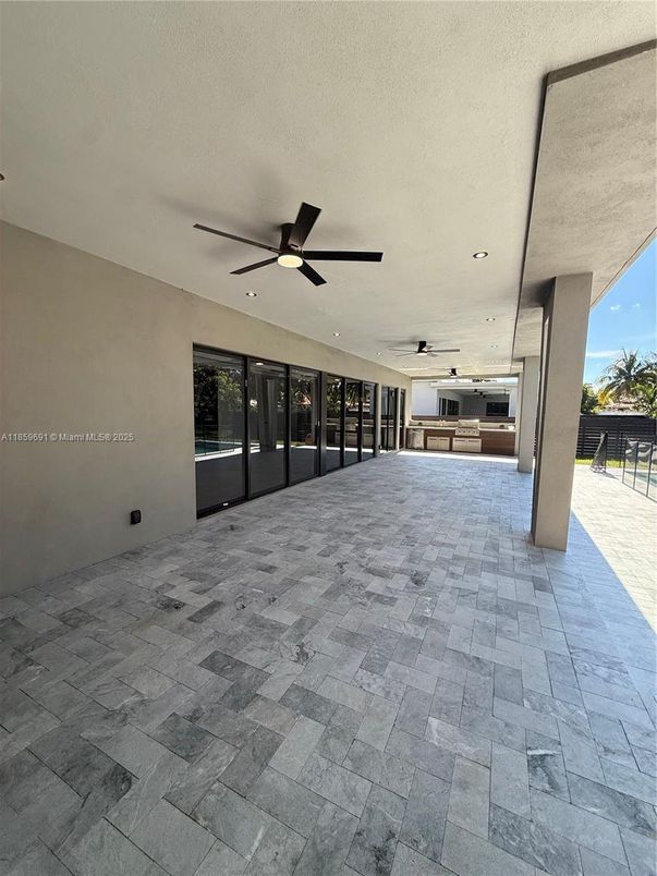 Empty room, Exterior, Interior, Recessed Lighting