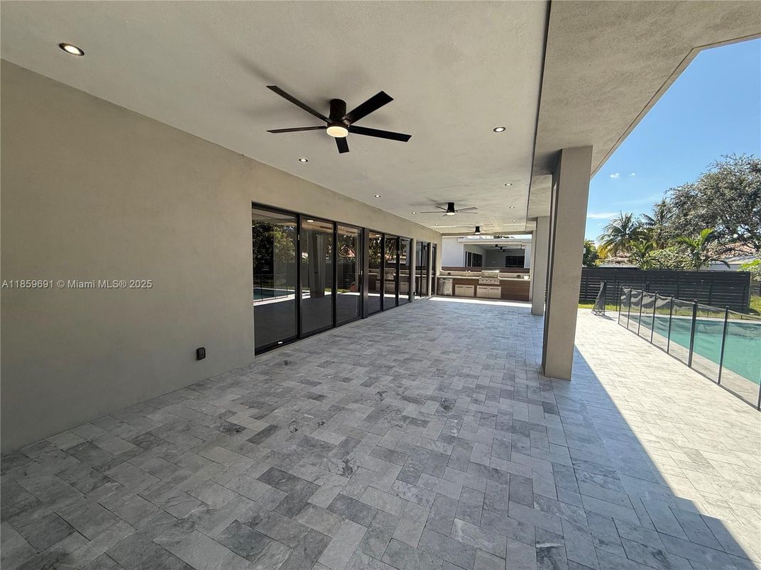 Exterior, Recessed Lighting