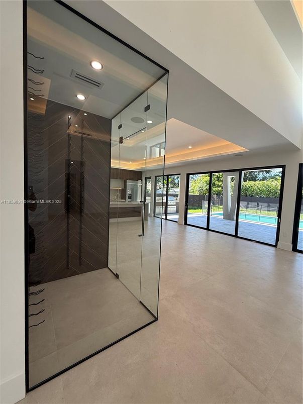 Bathroom, Empty room, Interior, Recessed Lighting