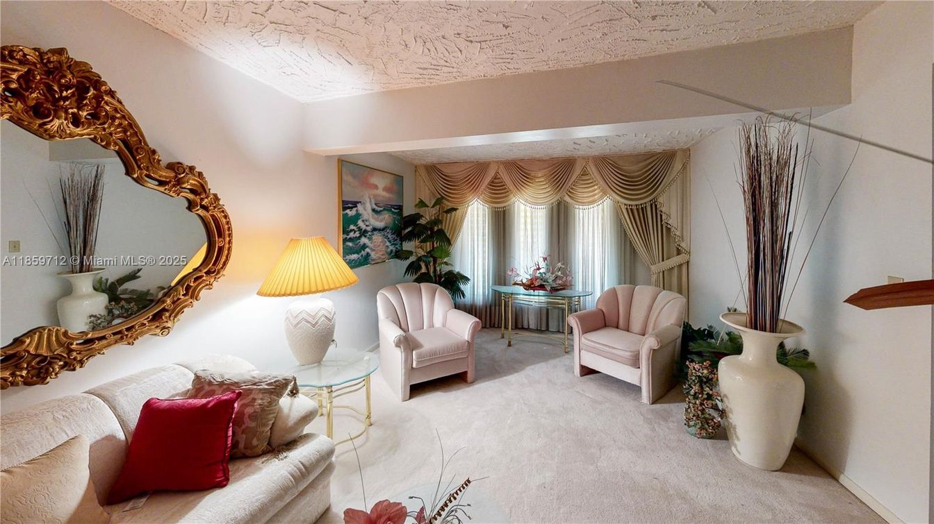 Interior, Living room