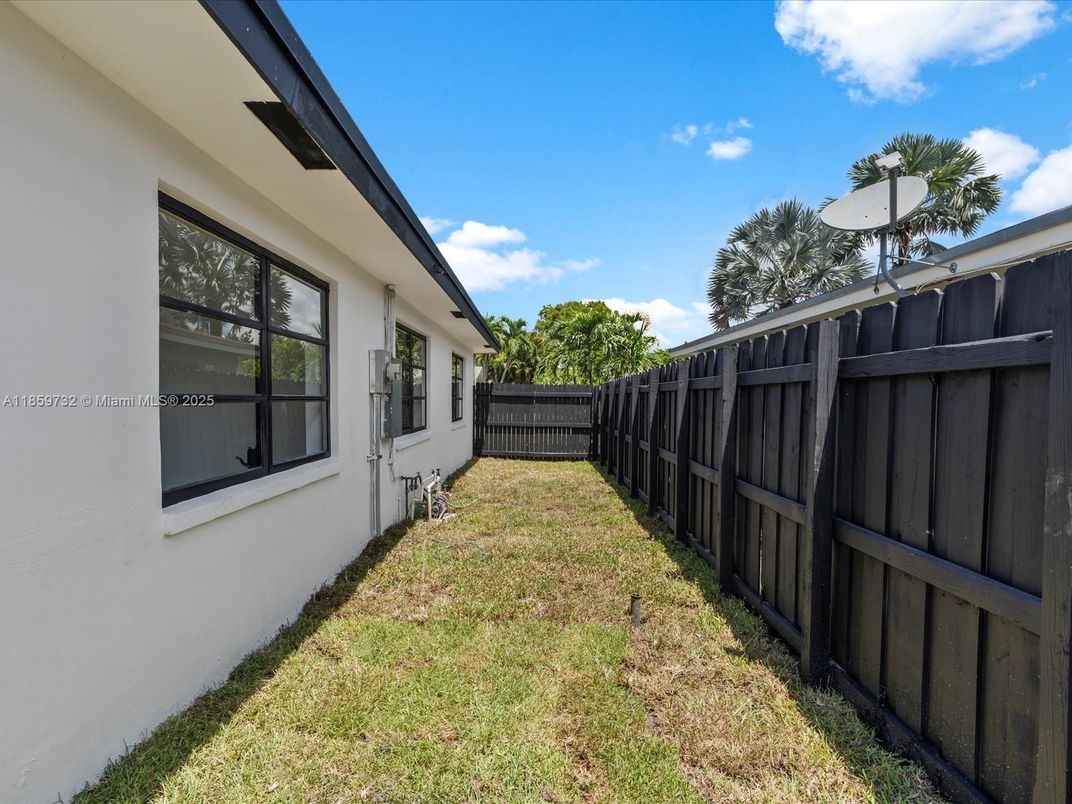 Backyard, Exterior