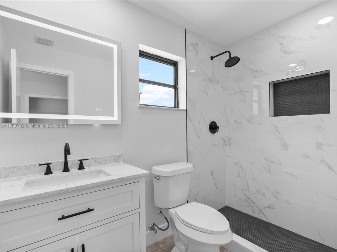 Bathroom, Interior, Marble Walls, Recessed Lighting