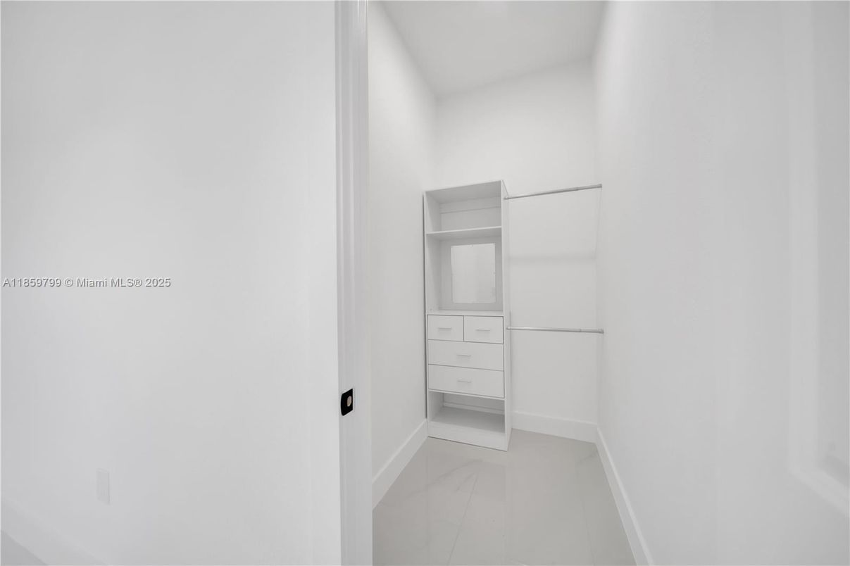 Bathroom, Interior, Marble, Walk-in Closets