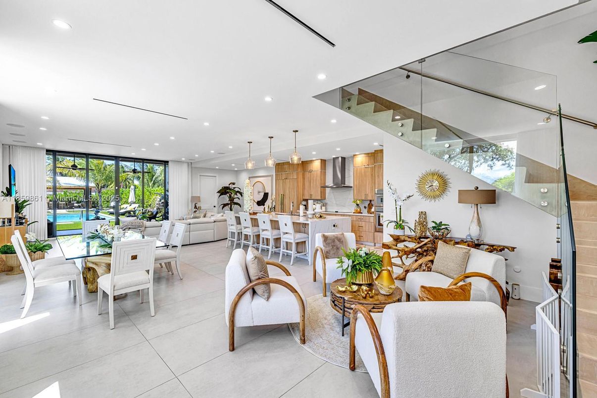 Dining room, Interior, Kitchen, Living room, Pendant Lights, Recessed Lighting
