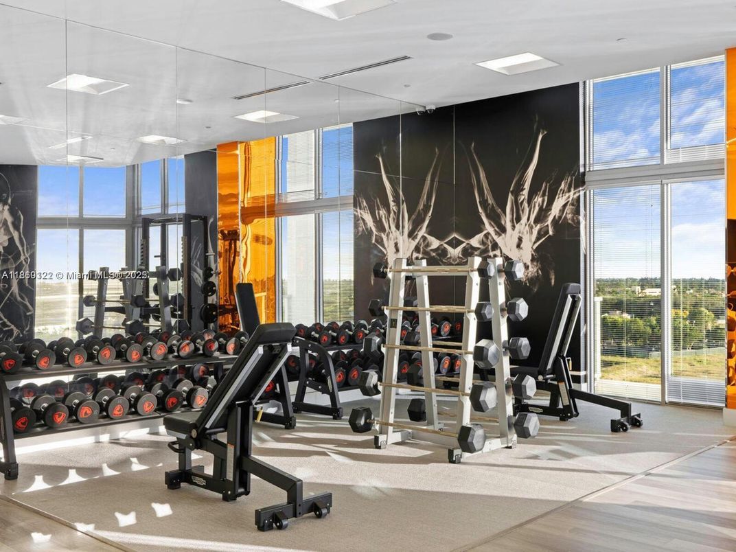 Fitness Equipment, Interior, Recessed Lighting, Wood Texture Flooring