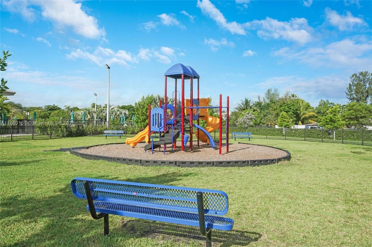 Backyard, Exterior, Playground