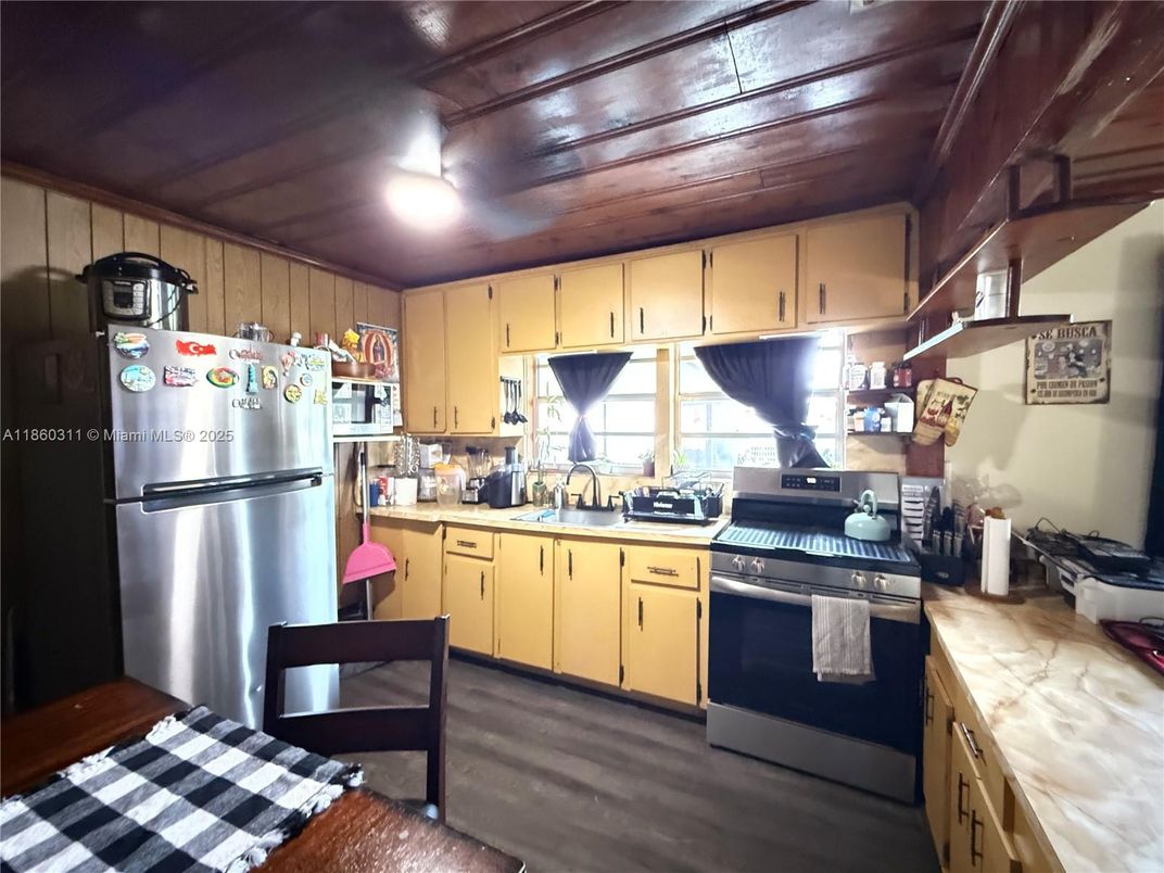 Interior, Kitchen, Stainless Steel Appliances, Wood Texture Flooring