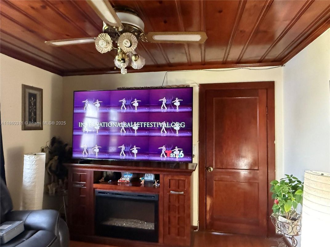 Fireplace, Interior, Wooden Ceilings