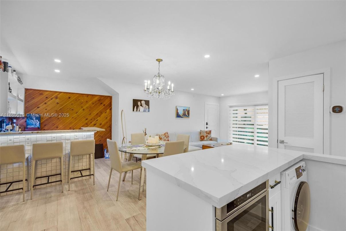 Chandelier, Dining room, Interior, Kitchen, Recessed Lighting, Wood Texture Flooring