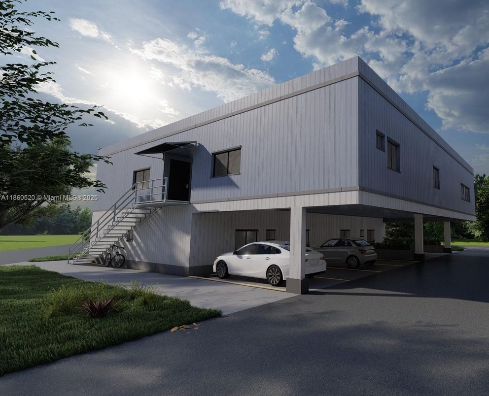 Exterior, Facade, Modern