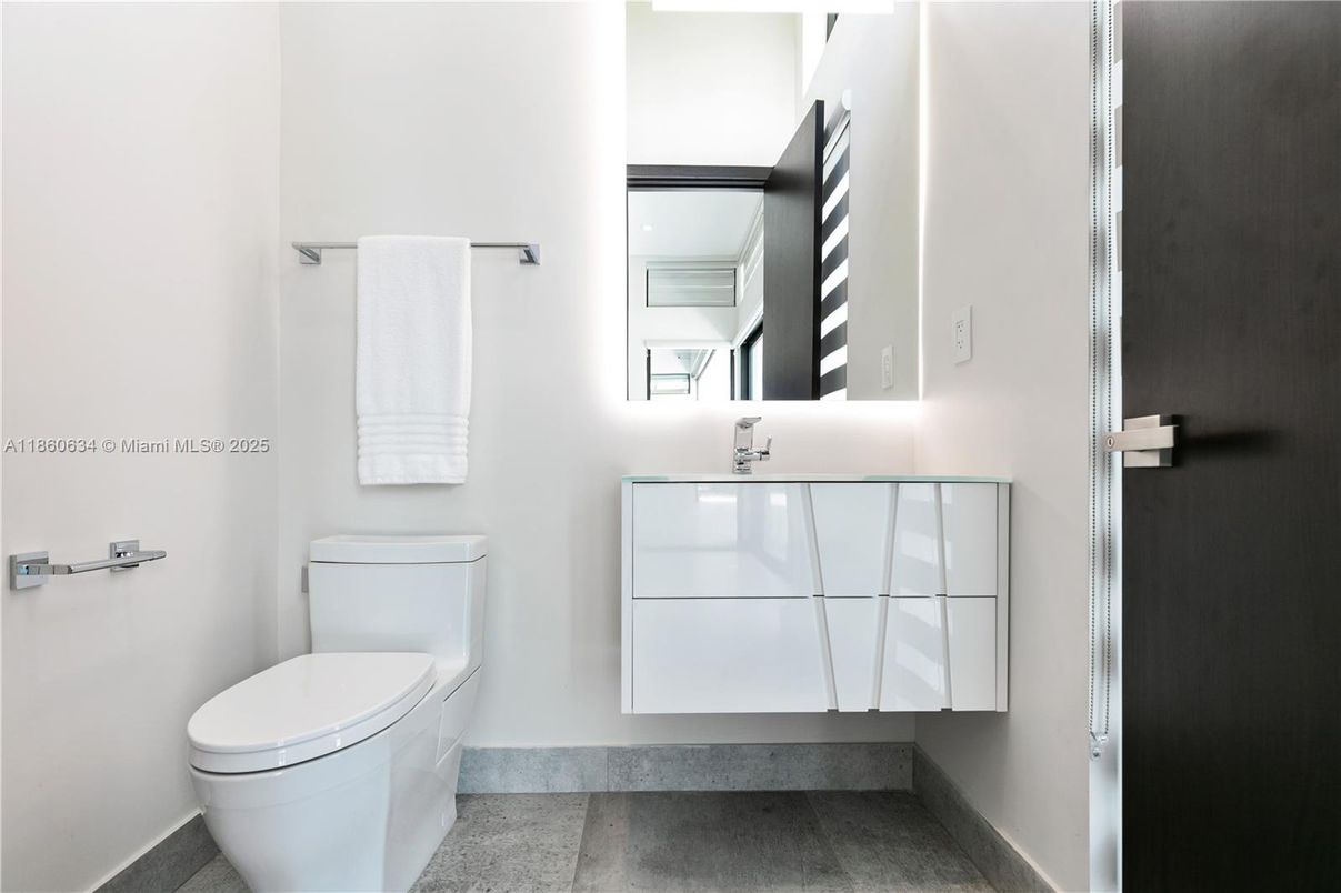 Bathroom, Interior