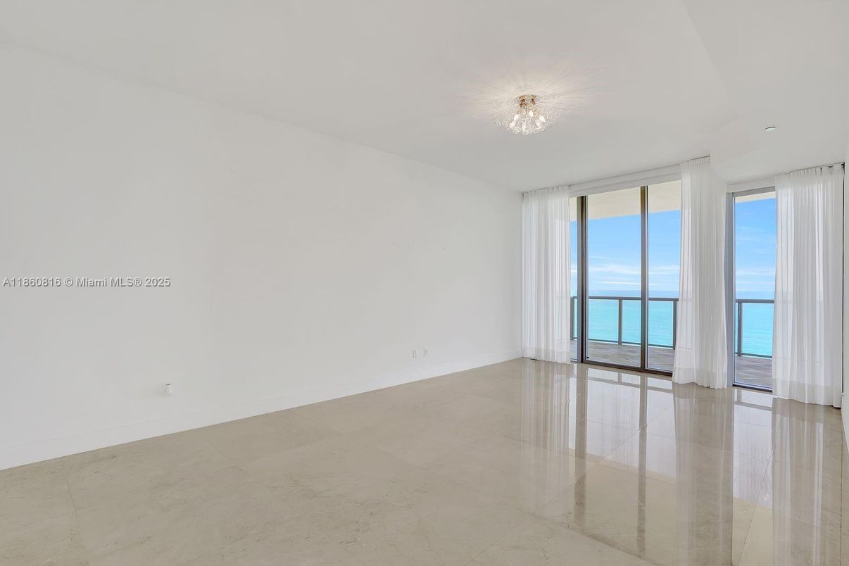 Chandelier, Empty room, Interior, Water