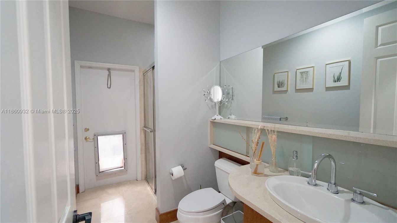 Bathroom, Interior