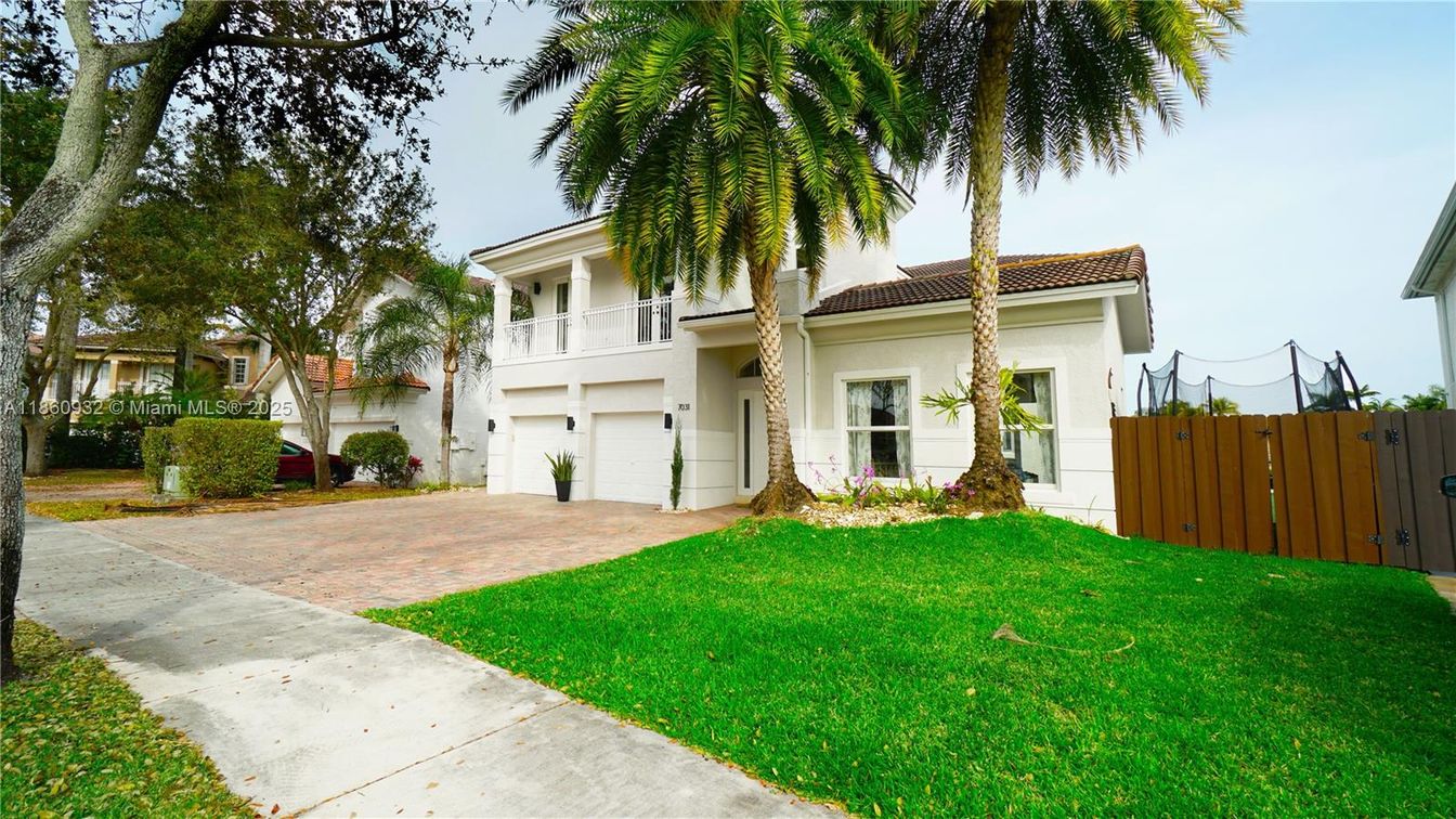 Attached, Backyard, Exterior, Facade, Mediterranean