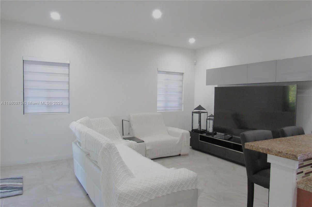 Interior, Recessed Lighting