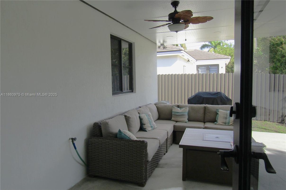 Exterior, Living room