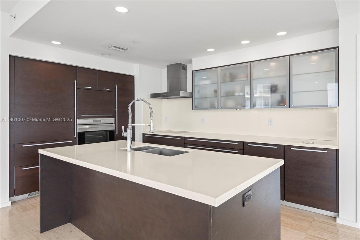 Interior, Kitchen, Recessed Lighting