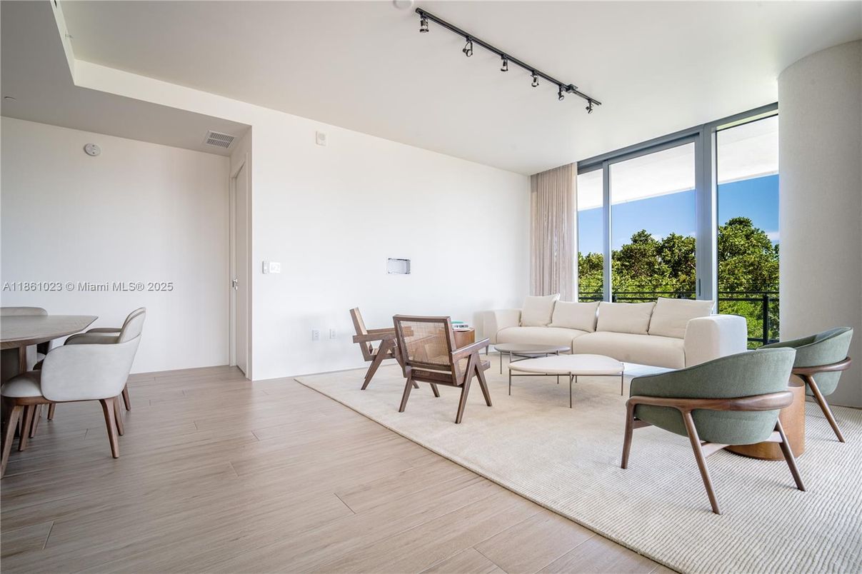 Dining room, Interior, Living room, Wood Texture Flooring