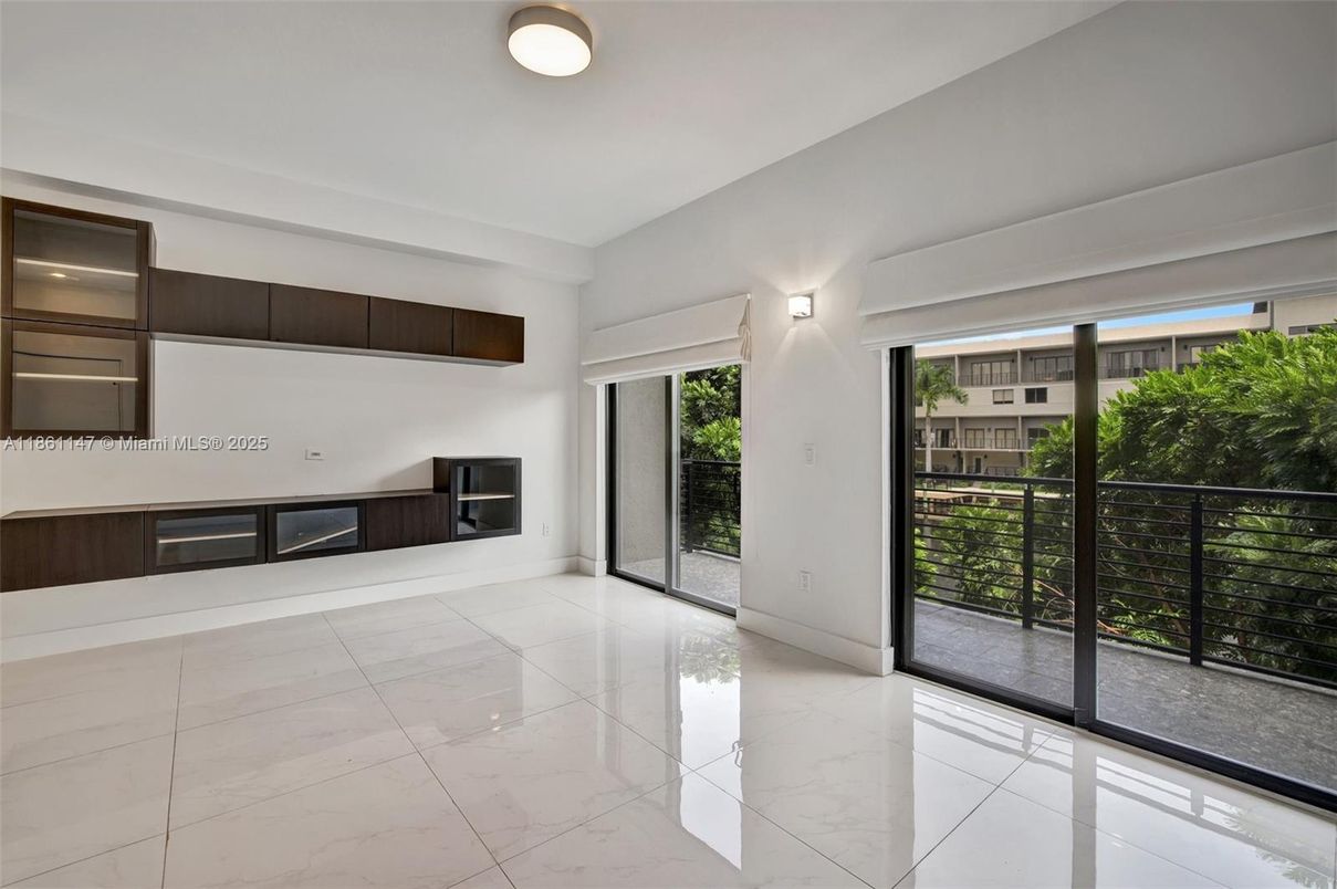 Empty room, Interior, Marble