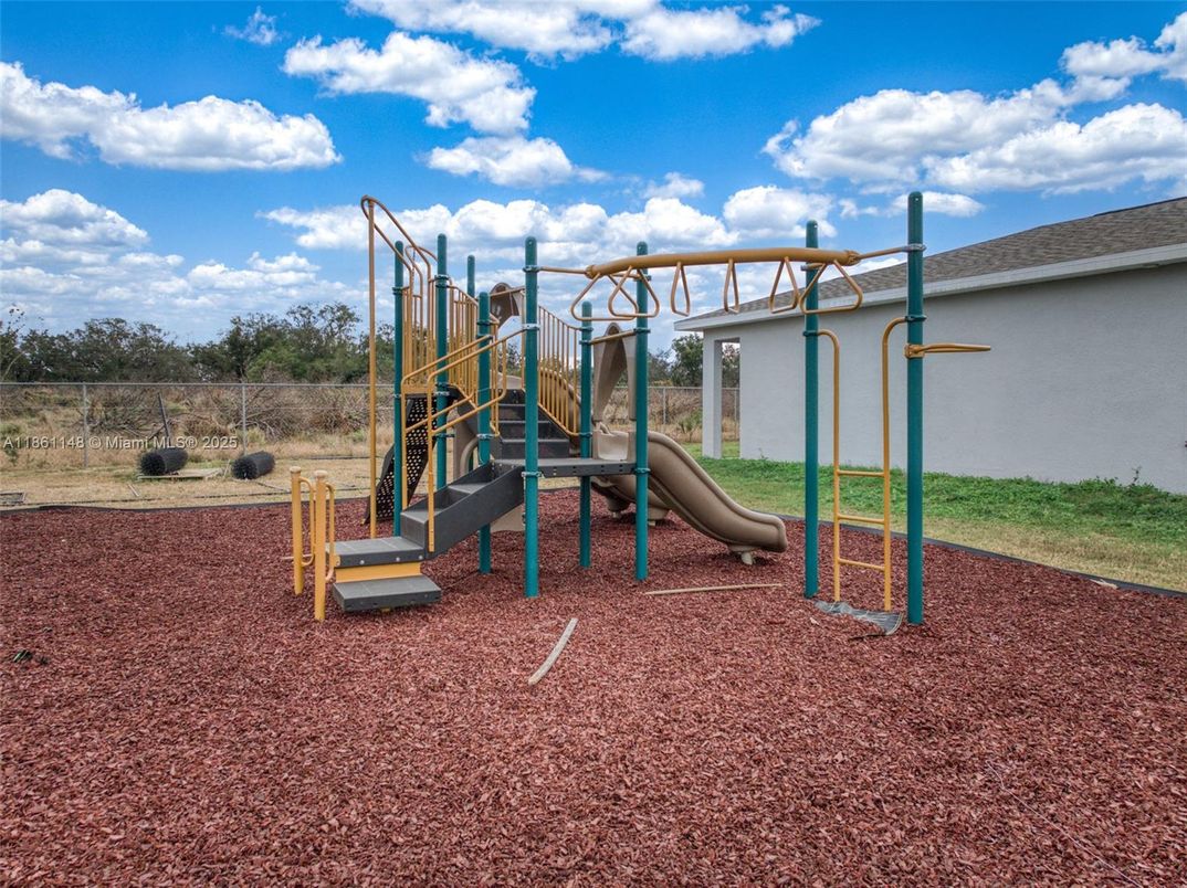 Backyard, Exterior, Playground