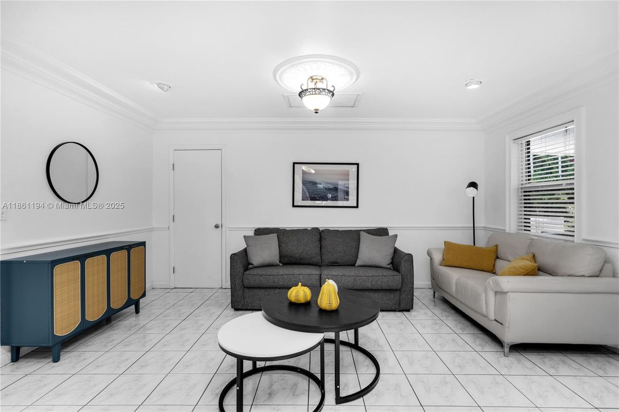 Interior, Living room, Marble, Recessed Lighting