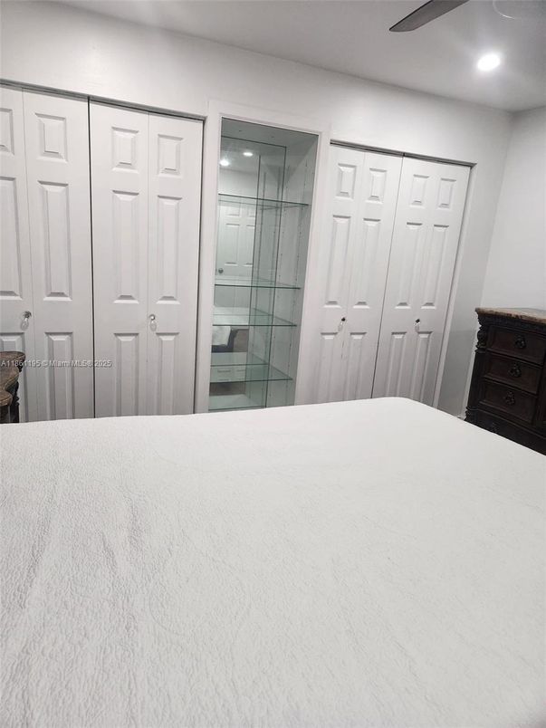 Bathroom, Bedroom, Glass Shower, Interior, Recessed Lighting
