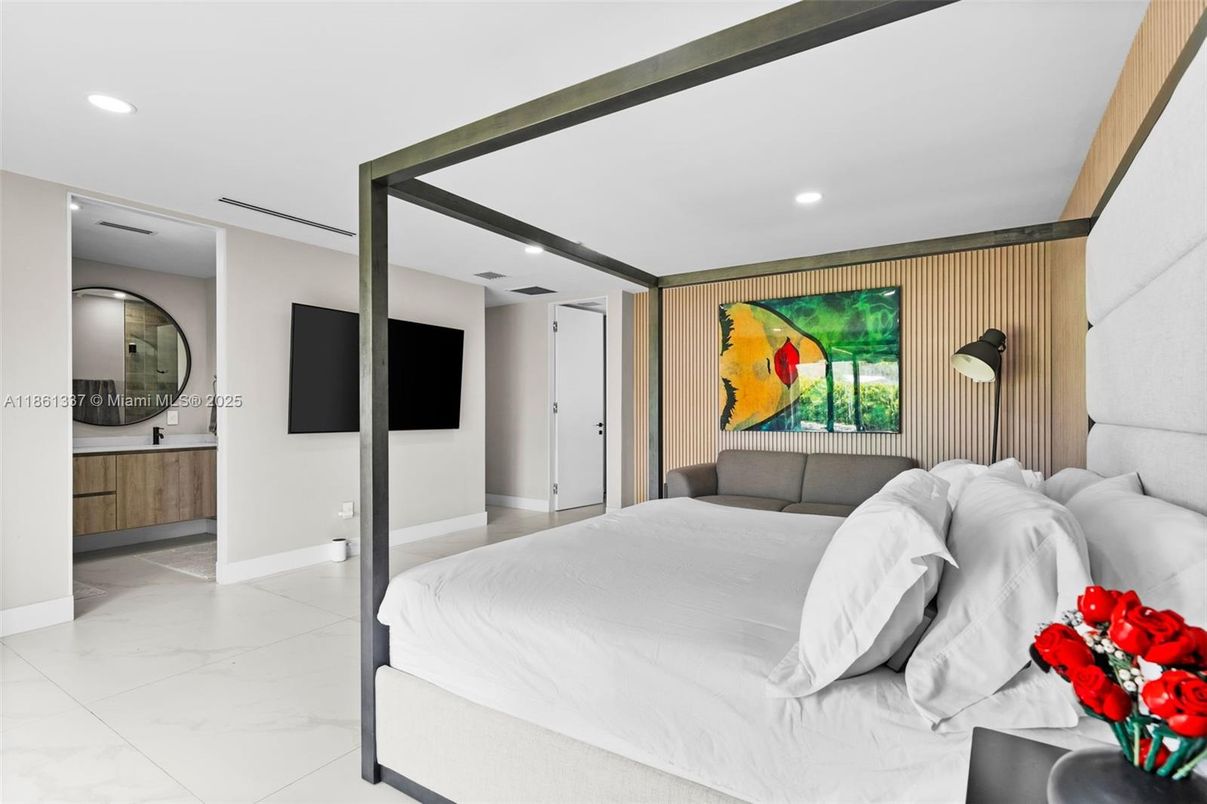 Bedroom, Interior, Marble, Recessed Lighting