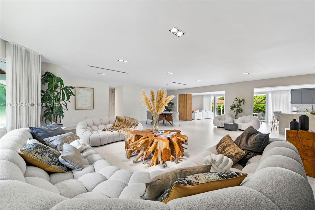 Interior, Living room, Recessed Lighting
