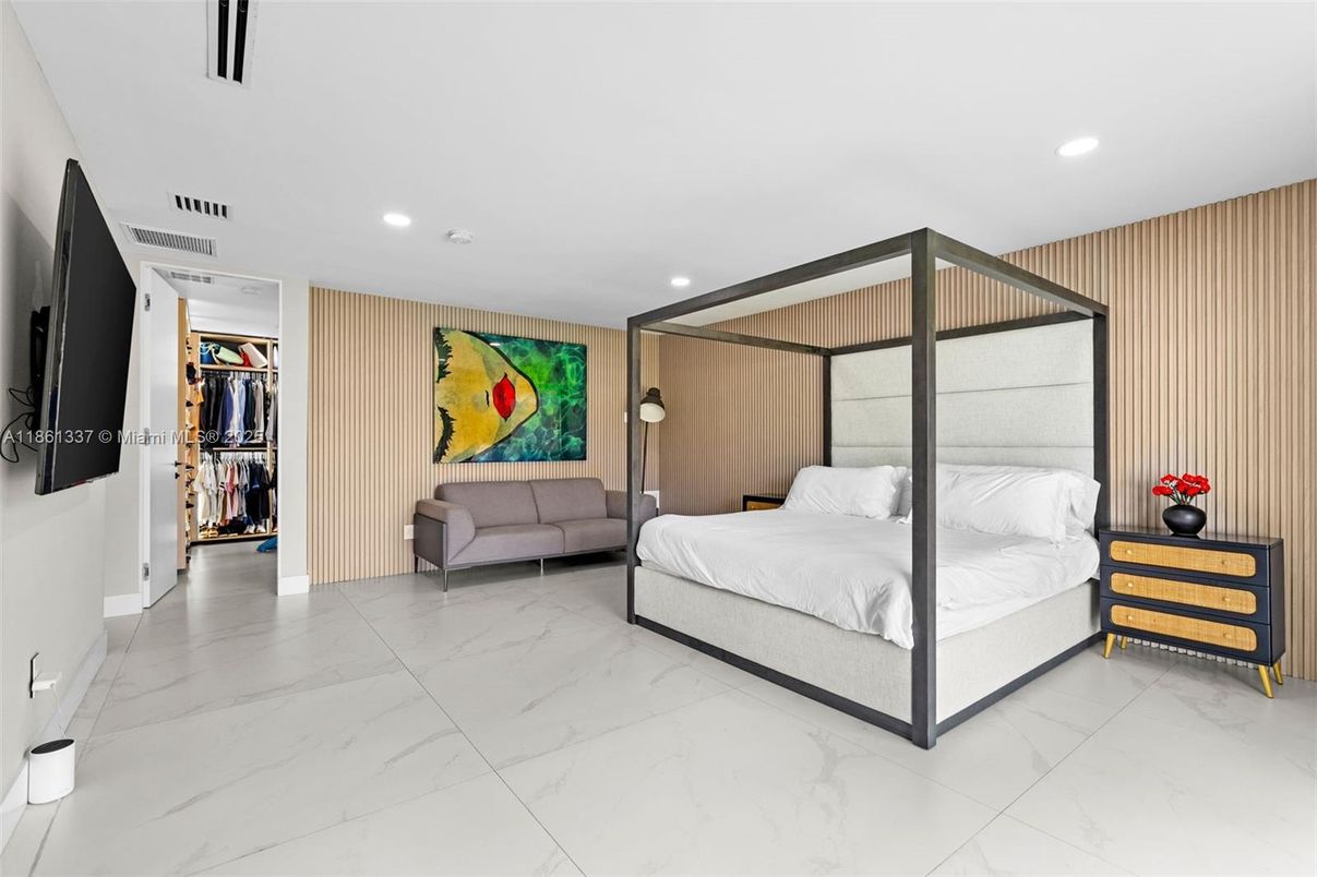 Bedroom, Interior, Marble, Recessed Lighting