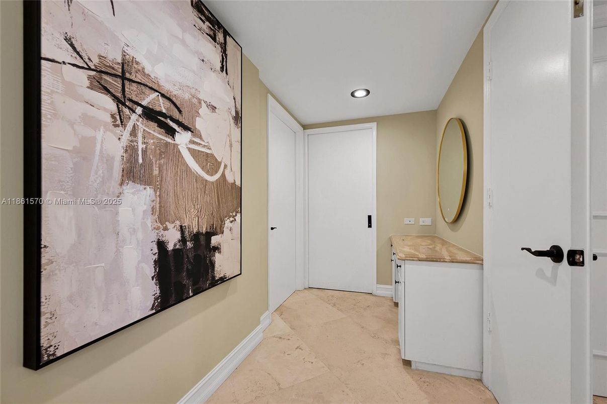 Interior, Recessed Lighting