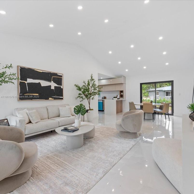 Dining room, Interior, Living room, Recessed Lighting