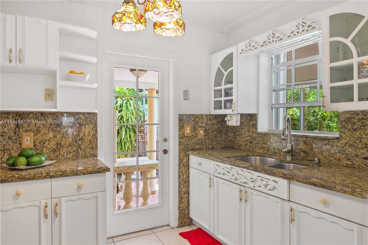 Interior, Kitchen