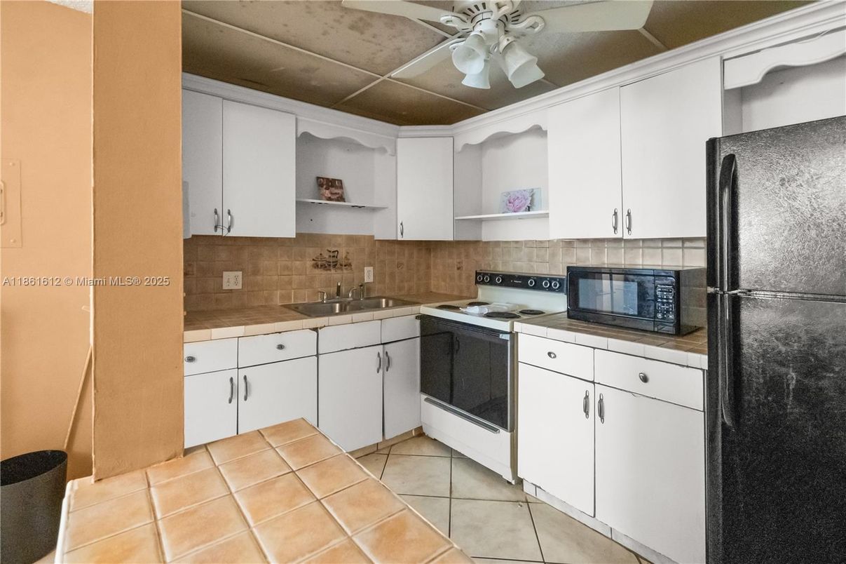 Interior, Kitchen