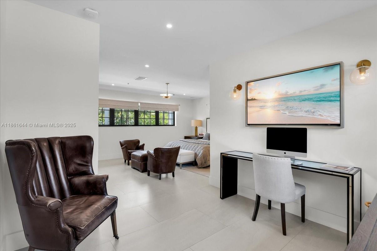 Home Office, Interior, Recessed Lighting