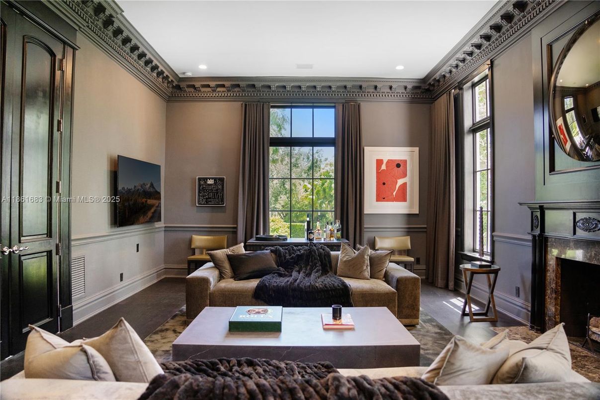 Fireplace, Interior, Living room, Recessed Lighting