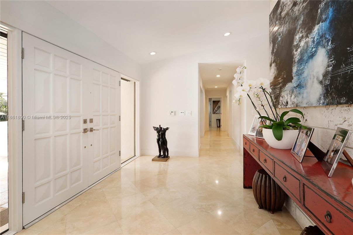 Interior, Recessed Lighting