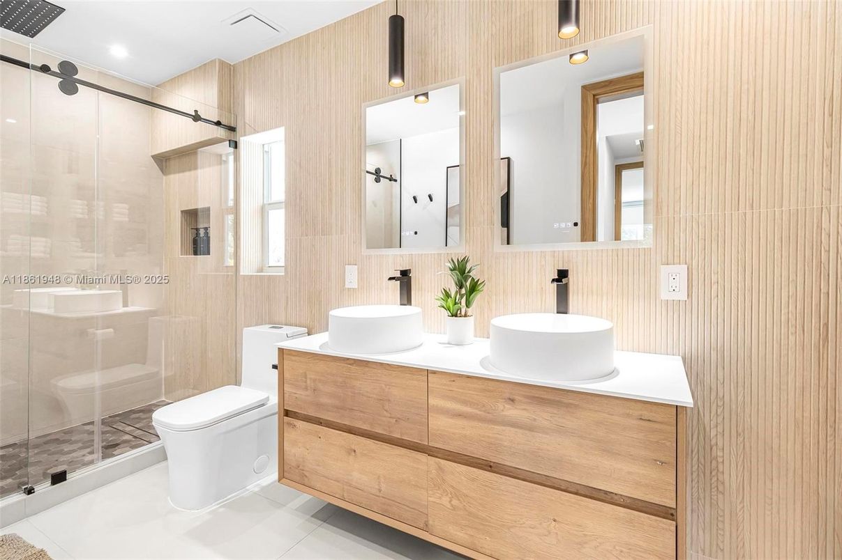 Bathroom, Dual Sink Vanities, Glass Shower, Interior