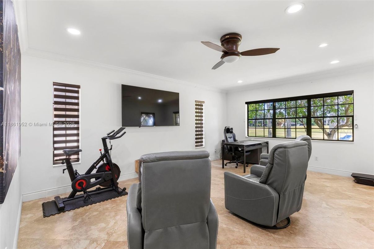 Fitness Equipment, Home Office, Interior, Recessed Lighting