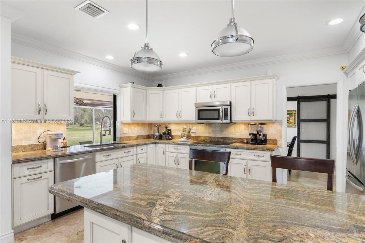 Interior, Kitchen, Pendant Lights, Recessed Lighting, Stainless Steel Appliances