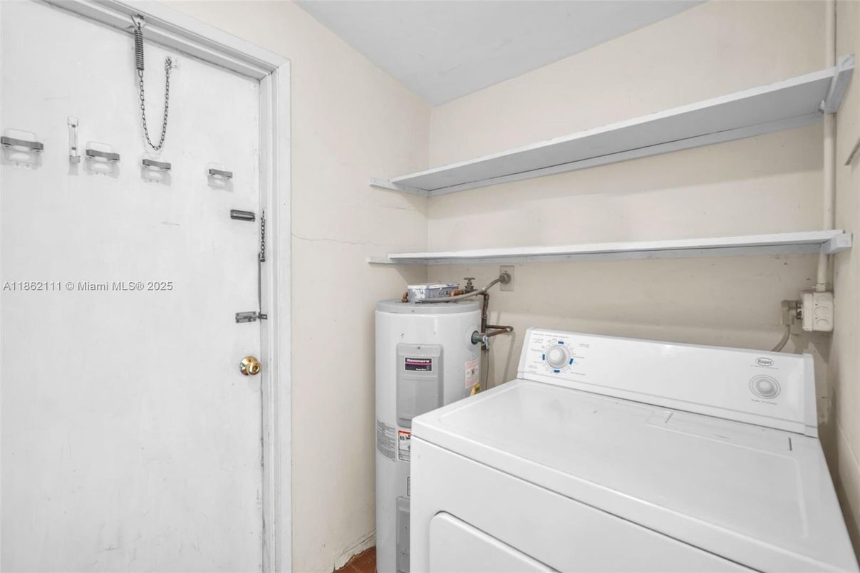 Interior, Utility Closets, Washer