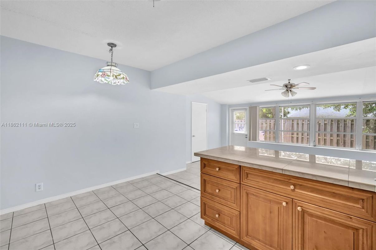 Interior, Pendant Lights, Recessed Lighting