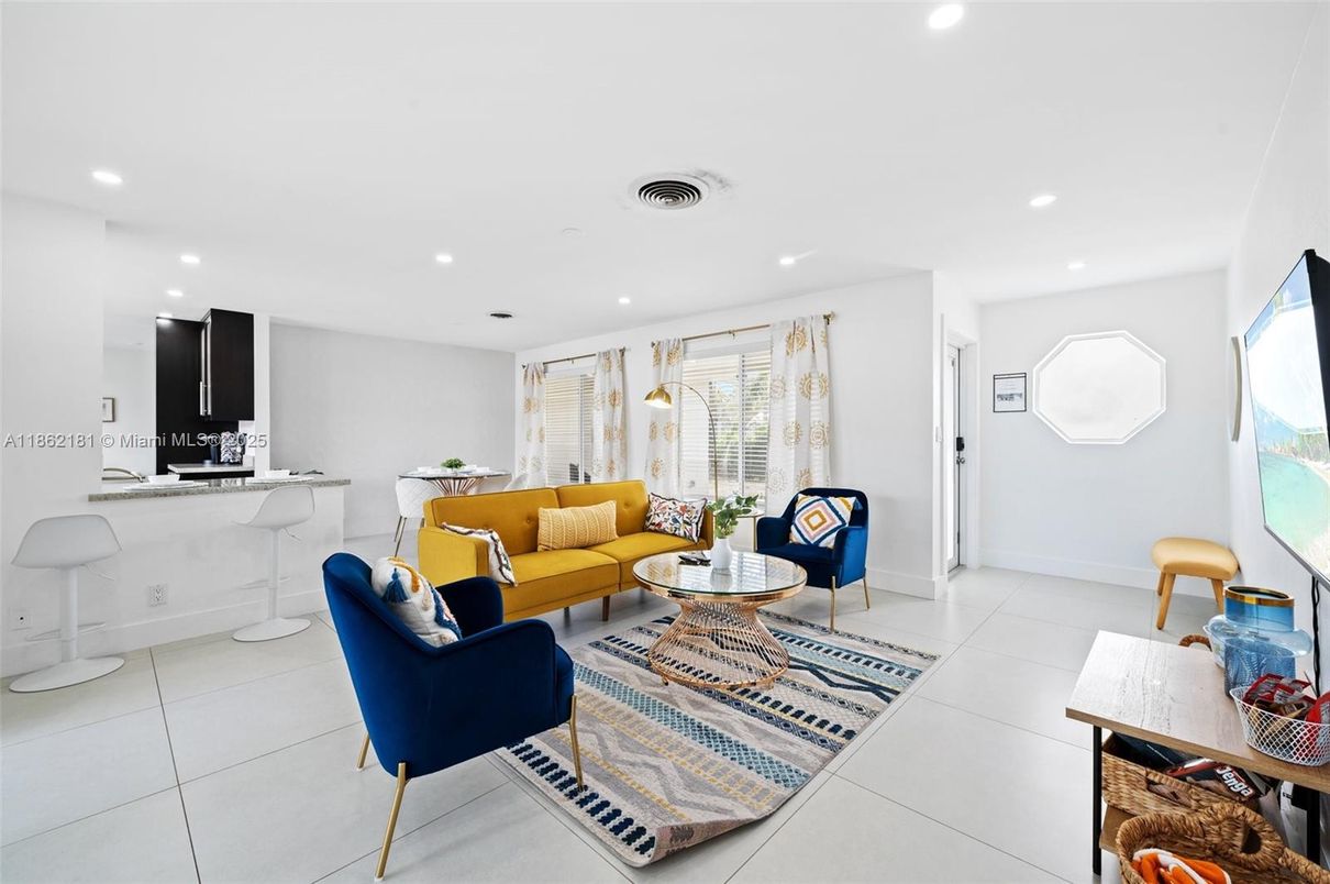Interior, Living room, Recessed Lighting