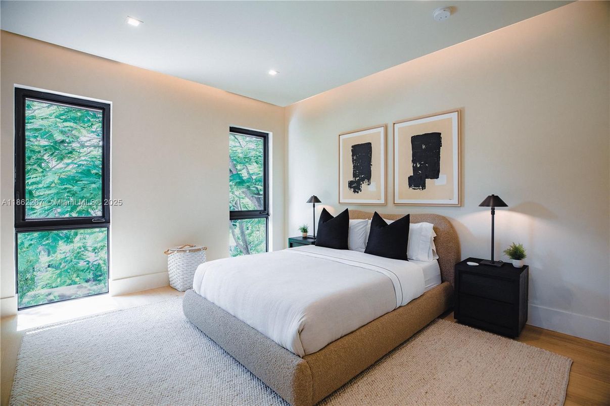 Bedroom, Interior, Recessed Lighting, Wood Texture Flooring